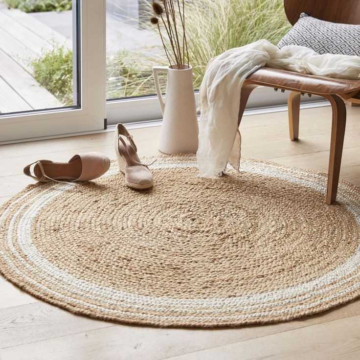 White and beige round floor carpet | premium braided jute mat | Bedroom,  kitchen, livingroom circular carpet