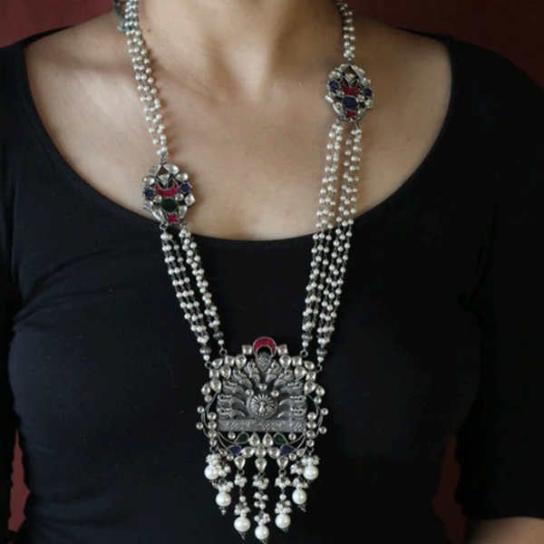 Kundan pearl silver necklace with Multiple chain