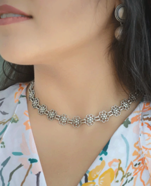 Sleek beautiful silver choker | Flower design silver necklace