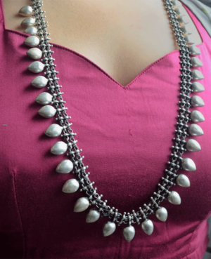 Leaf design silver necklace | Gorgeous silver long necklace