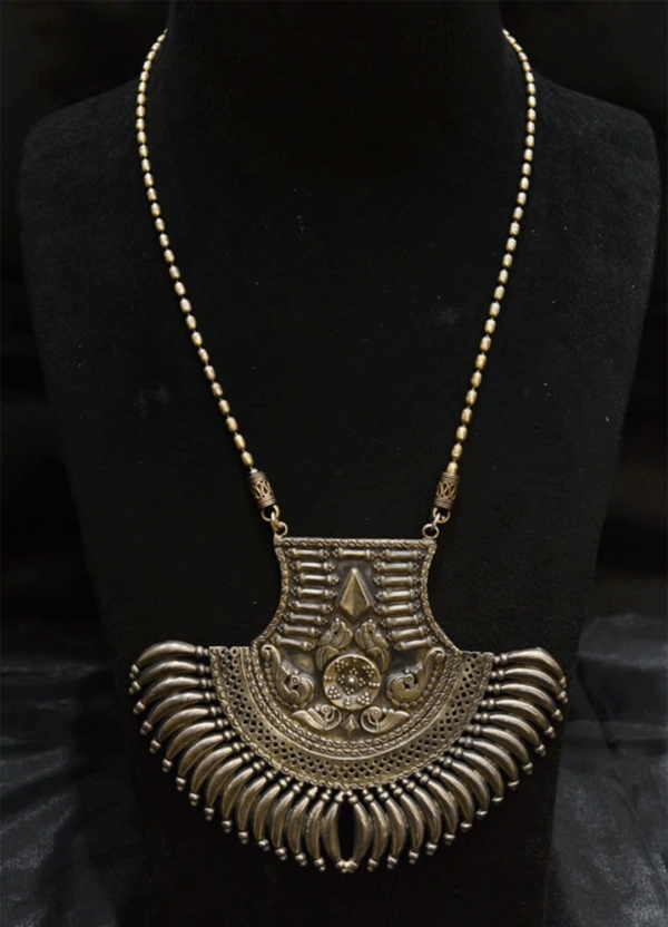 Designer silver statement necklace | Unique shape silver nacklace