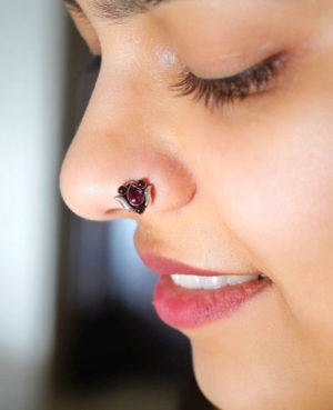 Red stone silver Nose Pin | Eshana stone nose pin
