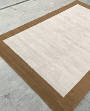 Silky Smooth Rug With Border | Beautiful Textured Floor Carpet