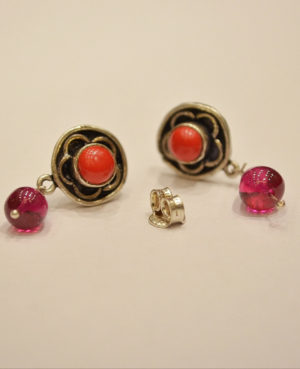 Red stone silver ear stud