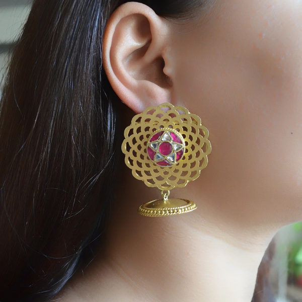 Geometric design gold plated silver earring