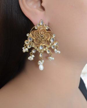 Floral kundan silver earrings(gold polish)