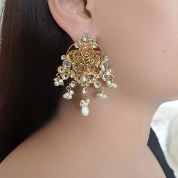 Floral kundan silver earrings(gold polish)