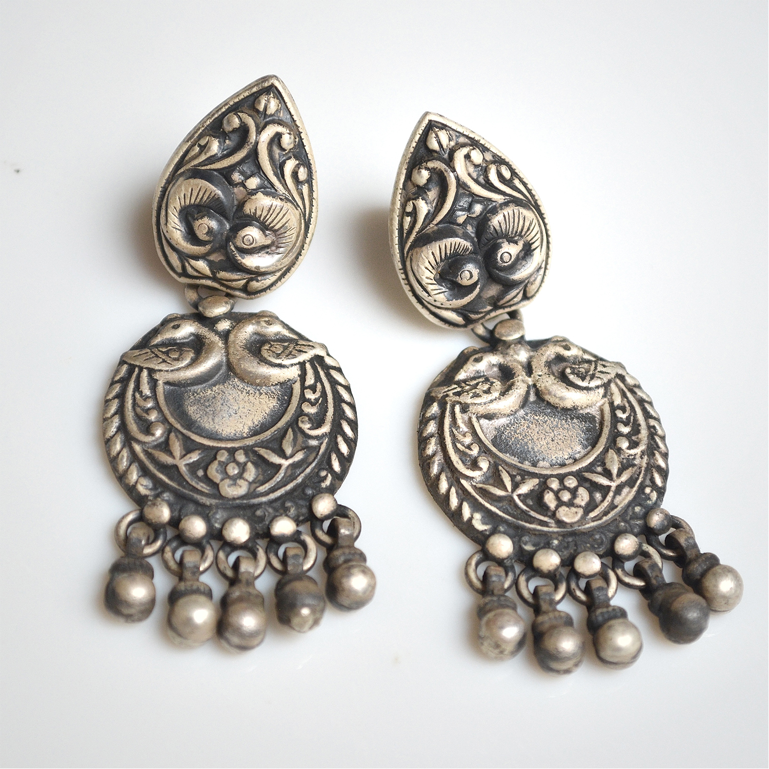 Pearl Leather Earrings, Casual Boho Chic earrings – The Rustic Boho Chic  Jewelry