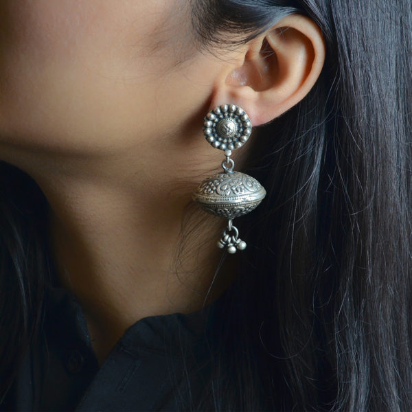 Breathtaking silver earring | Stylish silver dangler