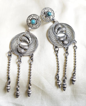 Silver danglers with chain & green pearl