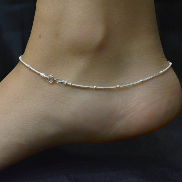 Sleek Anklet for Girls | Trendy Silver Anklet