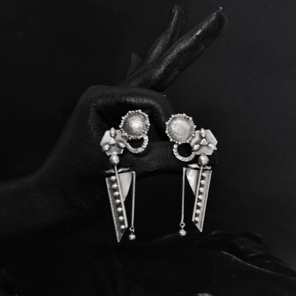 Silver earrings | Unique design studs