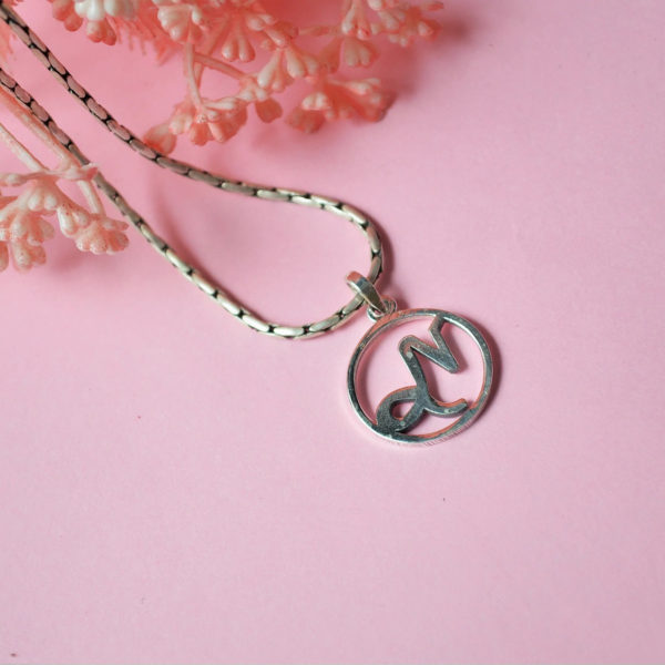 Capricorn zodiac pendant | Silver neckpiece with Zodiac sign